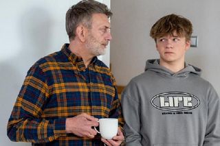 Na sygnale. Rodzina Wiktora się skurczy? Doktor Reiter zauważy niebezpieczne zmiany - ZDJĘCIA