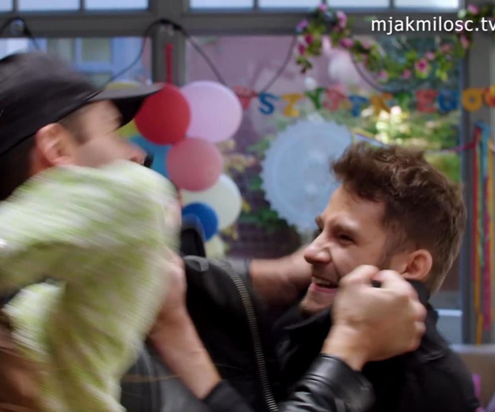 M jak miłość, odcinek 1697: Horror w bistro Kingi! Mateusz udowodni, że kocha niewierną Lilkę i uratuje jej życie - ZDJĘCIA, WIDEO