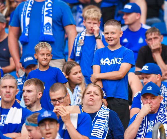 Ruch Chorzów z pierwszym zwycięstwem w sezonie. Tłumy na trybunach