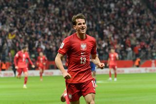 Jakub Kamiński odżył w Kolonii. Teraz sprawdzi Bayern. Mistrz dostanie Kamykiem