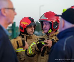 Pożar akumulatorowni na poddaszu zakładu przetwórstwa drobiu w Kawle