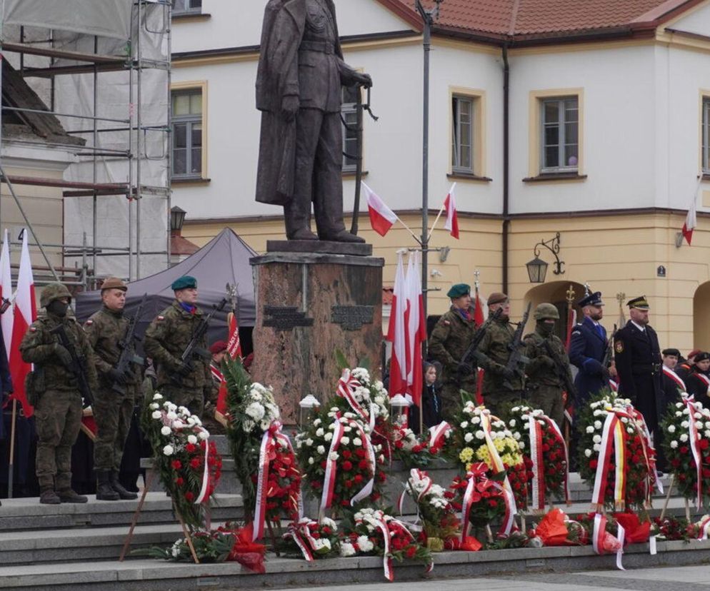 11 listopada w Białymstoku. Tak mieszkańcy uczcili Święto Niepodległości 