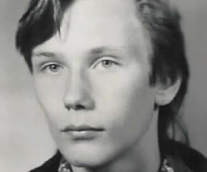 Ci zabójscy od lat są na celowniku policji. Rozpoznajesz któregoś z tych? Zgłoś się na policję