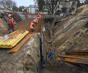 W Tarnowskich Górach powstaje tunel pieszo-rowerowy