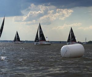 To podwarszawskie miasteczko ma wszystkie cechy wakacyjnego kurortu. Poczujesz się jak na urlopie! 