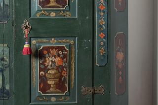 Gałki i uchwyty meblowe