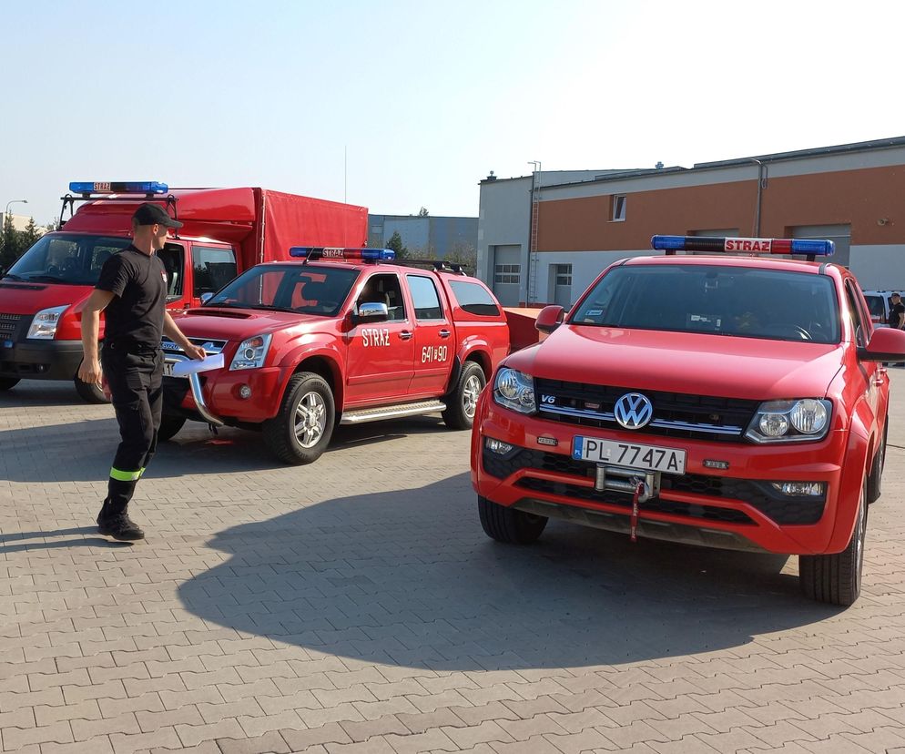 Strażacy z Wielkopolski jadą do zagrożonego powodzią Głogowa nad Odrą