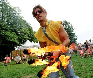 Julinek Park zaprasza na długi weekend. Cyrk, ogień i filmowe przeżycia!