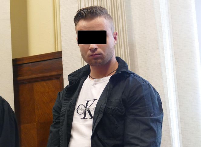 Wypchnął ukochaną przez okno, bo nie chciała do niego wrócić. „Ola sama skoczyła”