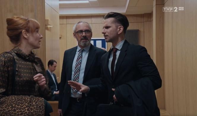 M jak miłość odc. 1593. Agnieszka (Magdalena Walach), Adam Werner (Jacek Kopczyński), Kamil (Marcin Bosak)