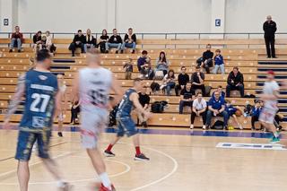 Charytatywna Bitwa Miast Poznań kontra Bydgoszcz. Gwiazdy grały w koszykówkę