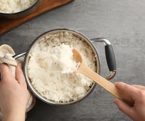 Jak gotować ryż? Proste sposoby gotowania ryżu