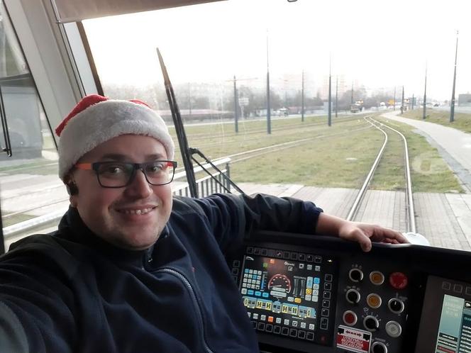 Mikołajki w łódzkim MPK. Tak 10 rok z rzędu będą Was wozić motorniczy i kierowcy komunikacji miejskiej!