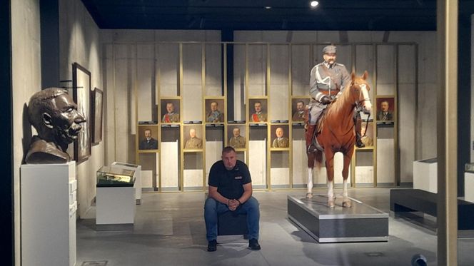 Muzeum Bitwy Warszawskiej. Pierwsze zdjęcia ze środka