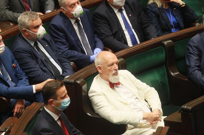 Wypadek Janusza Korwina-Mikkego w Otwocku