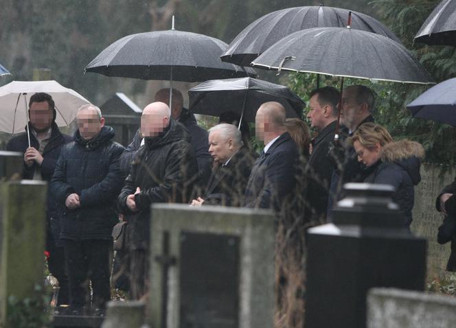 Jarosław Kaczyński, Jadwiga Wiśniewska