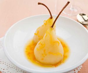 Gruszki w sosie waniliowym: szybki i wykwintny deser