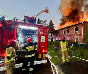  Śmiertelny pożar w Malborku. 37-latka podejrzana o podpalenie. Usłyszała zarzuty [ZDJĘCIA]