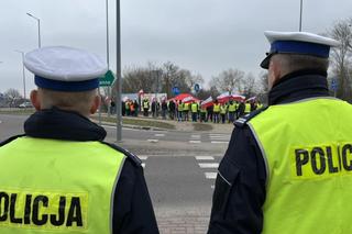 Protest rolników na trasie Lublin-Zamość w Piaskach