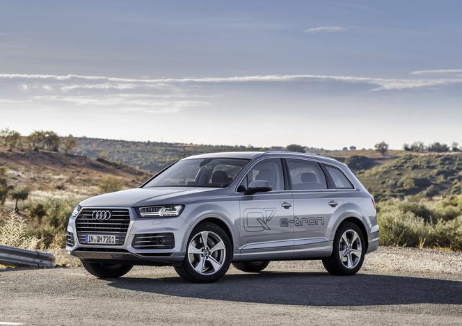 Audi Q7 e-tron 3.0 TDI quattro