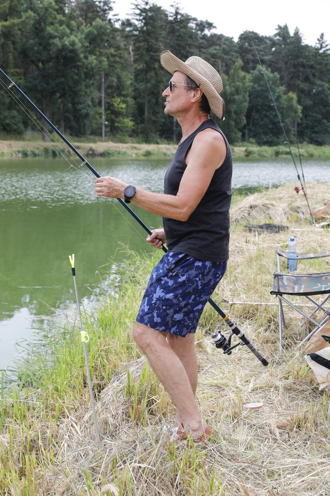 Wokalista Budki Suflera znów zakochany! Wszystko na jaw wyszło na rybach