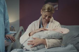 M jak miłość, odcinek 1854: Poród Jagody. Dorotka przyjdzie na świat w nieoczekiwanym momencie - ZDJĘCIA