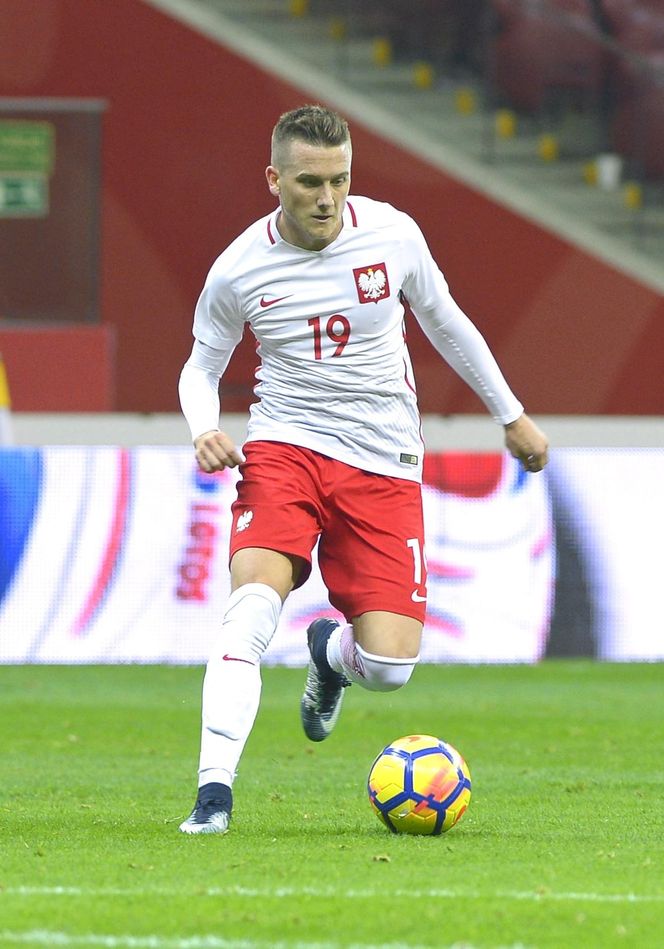 Żona Piotra Zielińskiego to prawdziwa piękność! Po zmianie kapitana będzie nową Anną Lewandowską? 