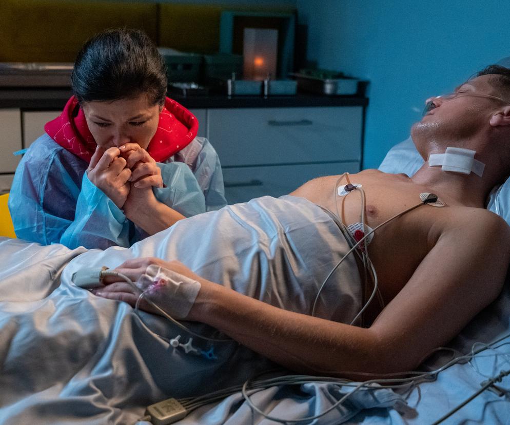 M jak miłość po wakacjach. Tylko Kinga zobaczy umierającego Piotrka. Marysia odda jej swoje miejsce - ZDJĘCIA