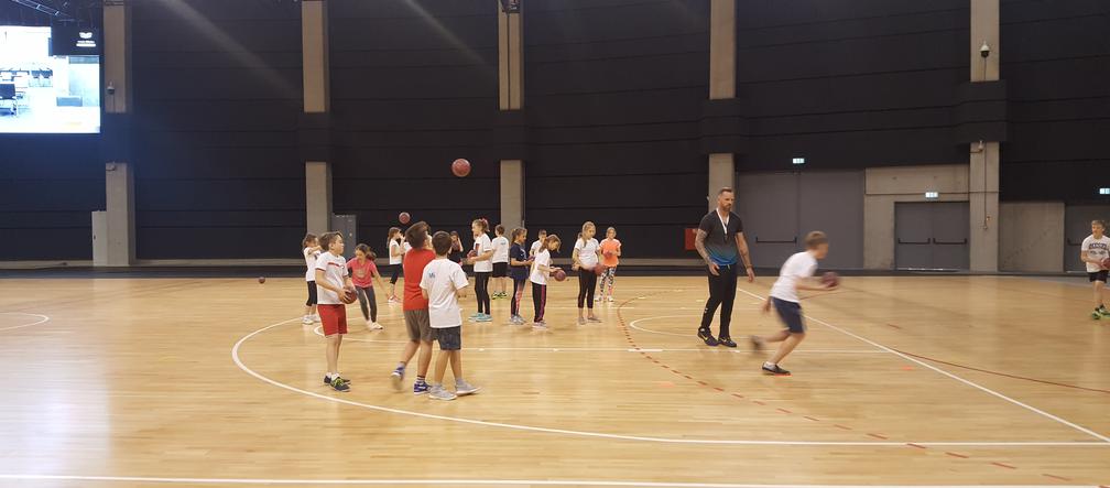 Gliwiccy uczniowie trenowali z gwiazdami piłki ręcznej. Treningi odbyły się w Arenie