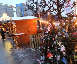 Policja na Jarmarku Bożonarodzeniowym w Szczecinie