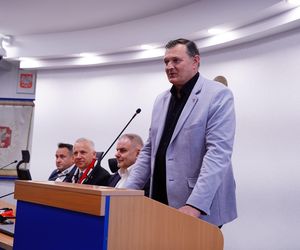 Siatkarze KPS-u z medalami na szyi, dziękowali kibicom za udany sezon