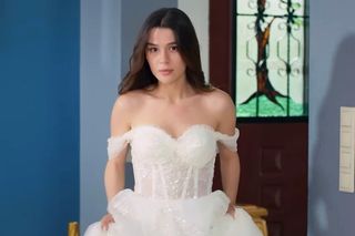 Olśniewająca Zeynep w sukni ślubnej