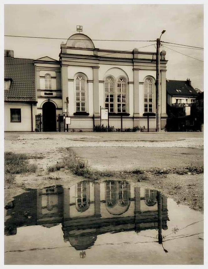 Barczewska synagoga pięknieje w oczach. Rusza drugi etap rewitalizacji zabytku [ZDJĘCIA]