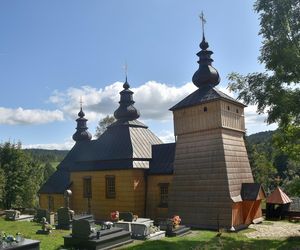 To sławna niewielka wieś w Małopolsce. Kiedyś wyrabiano w niej drewniane zabawki