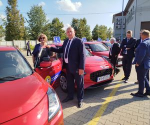 Siedlecki WORD wymienił starą flotę pojazdów egzaminacyjnych na nowe samochody marki Suzuki Swift