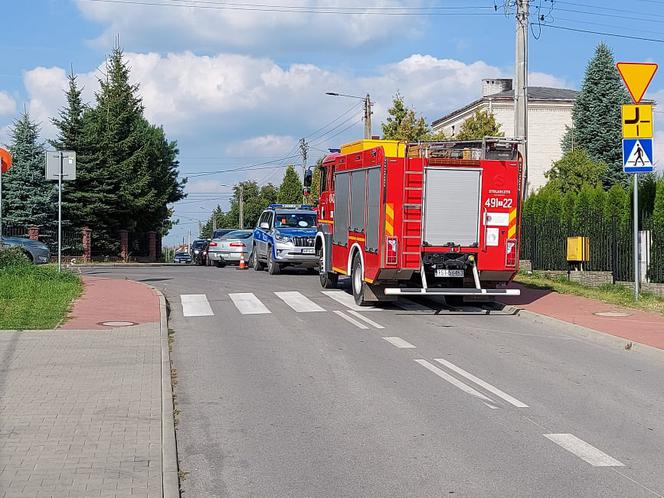 PILNE! Wypadek na skrzyżowaniu Miodowei i Smugowej. 61-latka w szpitalu