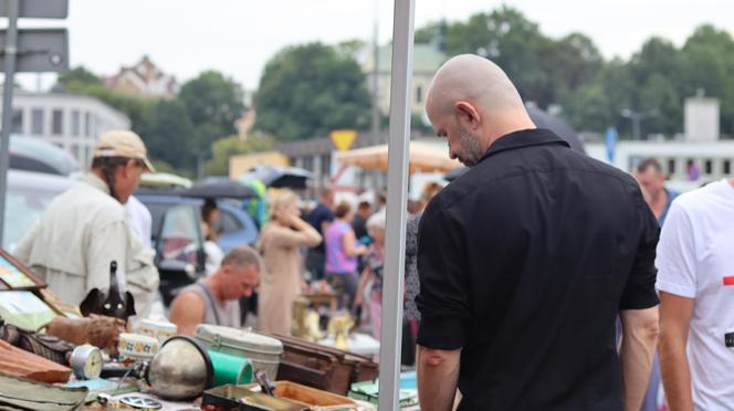 Deszcz nie odstraszył! Tak wyglądała Lubelska Giełda Staroci! [GALERIA]