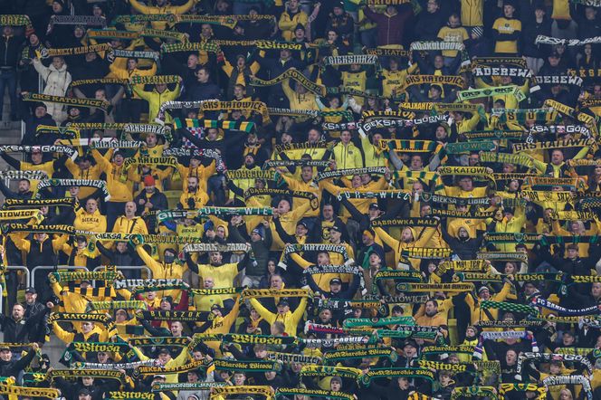 Mecz GKS Katowice - Korona Kielce. Ponad 12 tysięcy kibiców zobaczyło heroiczne zwycięstwo