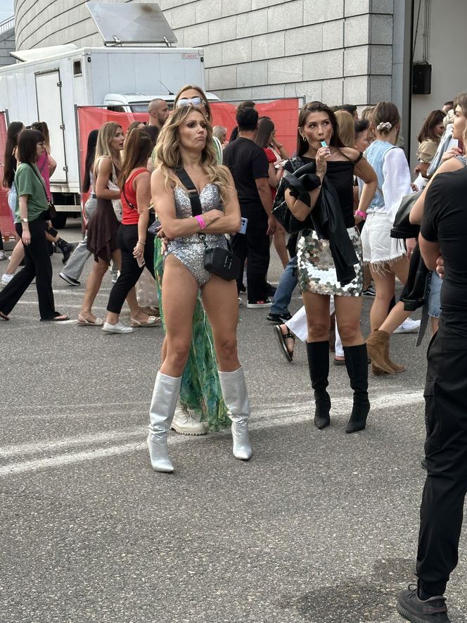 Tak gwiazdy wystroiły się na koncert Jennifer Lopez. Doda zaprosiła do loży