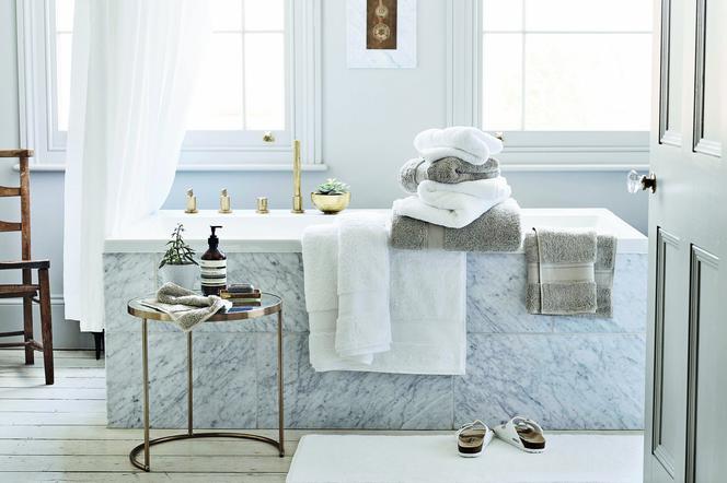 Ręczniki łazienkowe – luksusowy łącznik