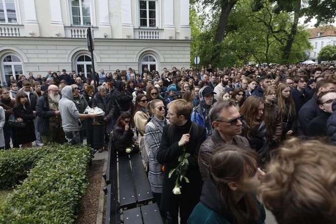 „Musimy reagować na zmieniający się świat”. Rektor UW w dosadnych słowach po ataku na kampusie
