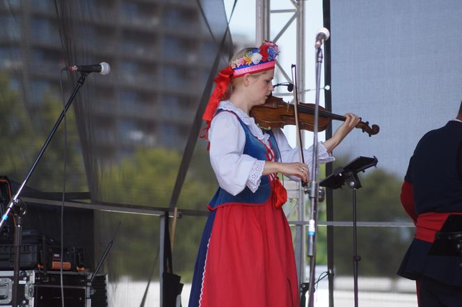 Słońce, tradycja i muzyka. Jarmark Świętojański rozkochał bydgoszczan