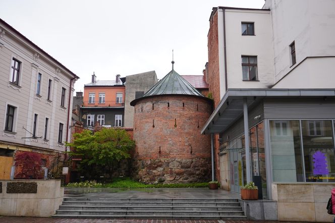 To małopolskie miasto jest dwa razy większe od Dubaju. Mało kto wie, że latem jest w nim tak gorąco, jak w arabskim kurorcie