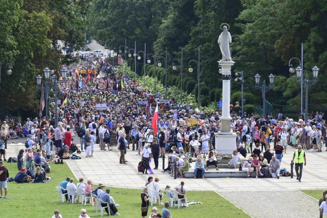 Lublin - krzyże pielgrzyma i finał pielgrzymki na Jasną Górę