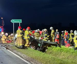 Tragiczny wypadek w Płociczu. Dwóch kierowców nie żyje