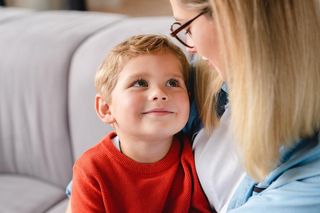 Mama zadała synkowi pytanie nie na miejscu. 5-latek sam jej to uświadomił