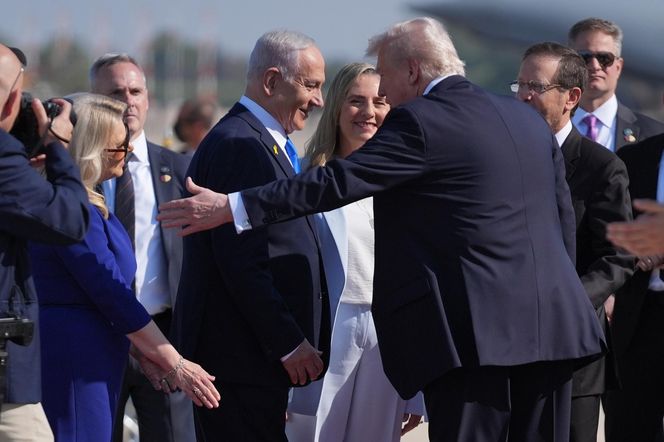 Trump w Tel Awiwie. Hamas wypuszcza kolejnych zakładników