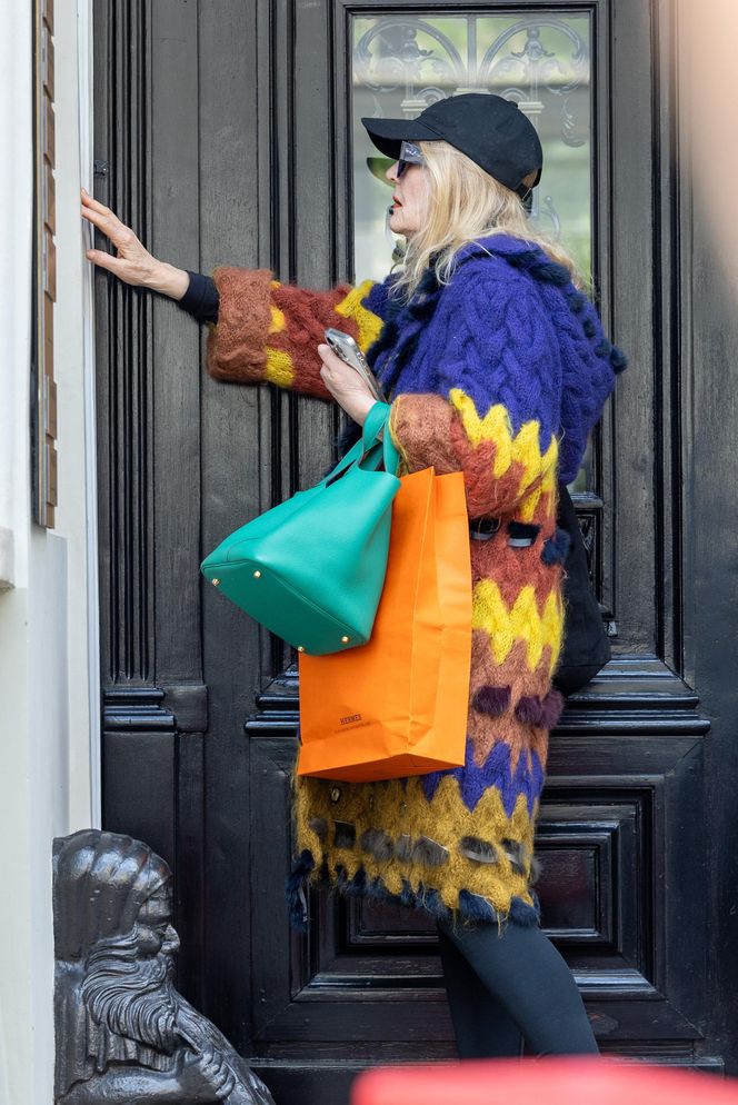 Grażyna Szapołowska - Szapcia jak parkujesz?