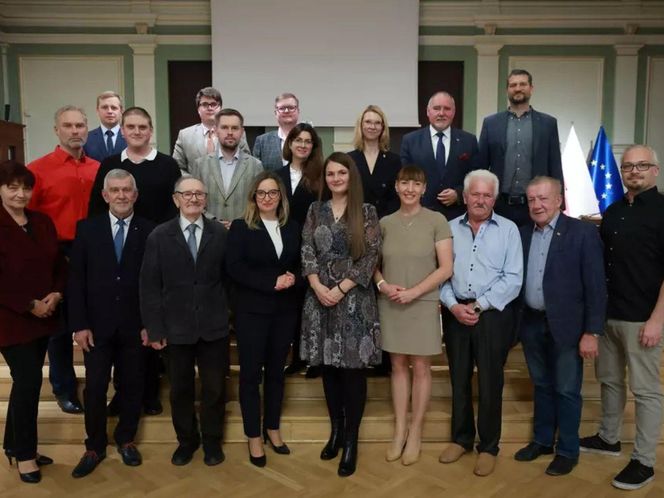 Oni będą nas reprezentować. Ślubowanie gdańskich radnych dzielnic 