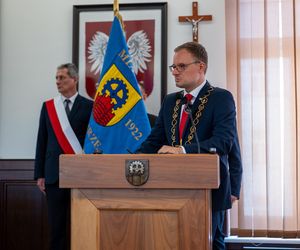 Zaprzysiężenie nowego prezydenta Zabrza. Kamil Żbikowski złożył ślubowanie i zwrócił się do mieszkańców